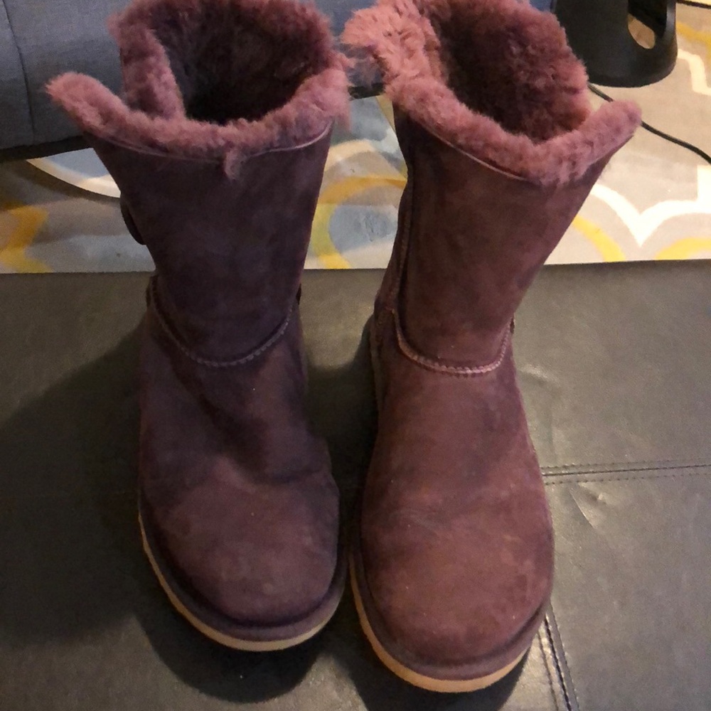 Short Bailey Button 2 Uggs - Picture 3 of 3